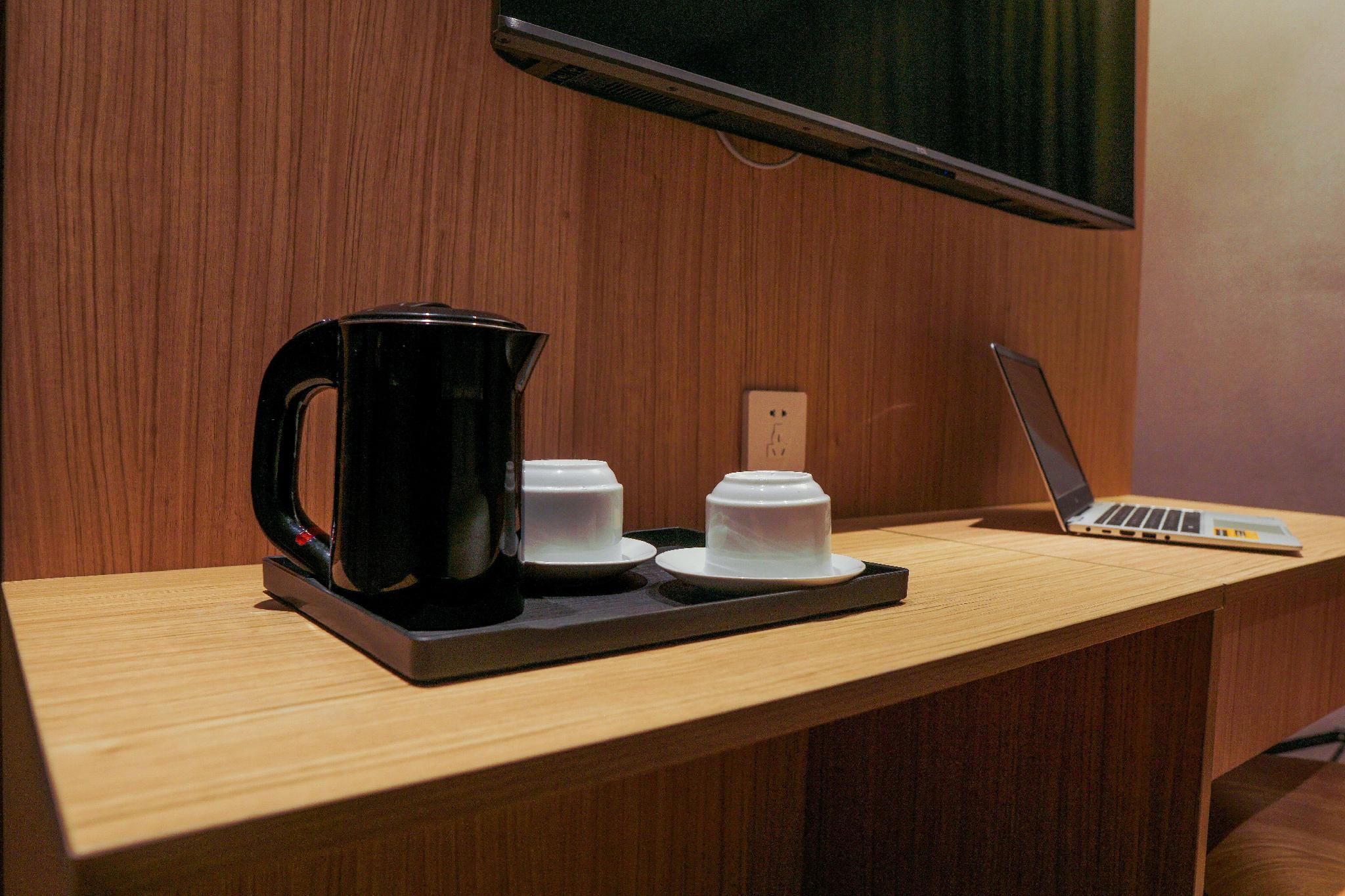 9276e7f34e294361e8e33e5f30757ca7