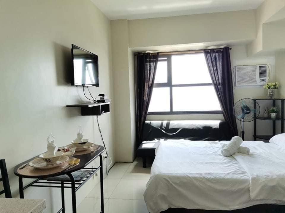 Studio with Sea View