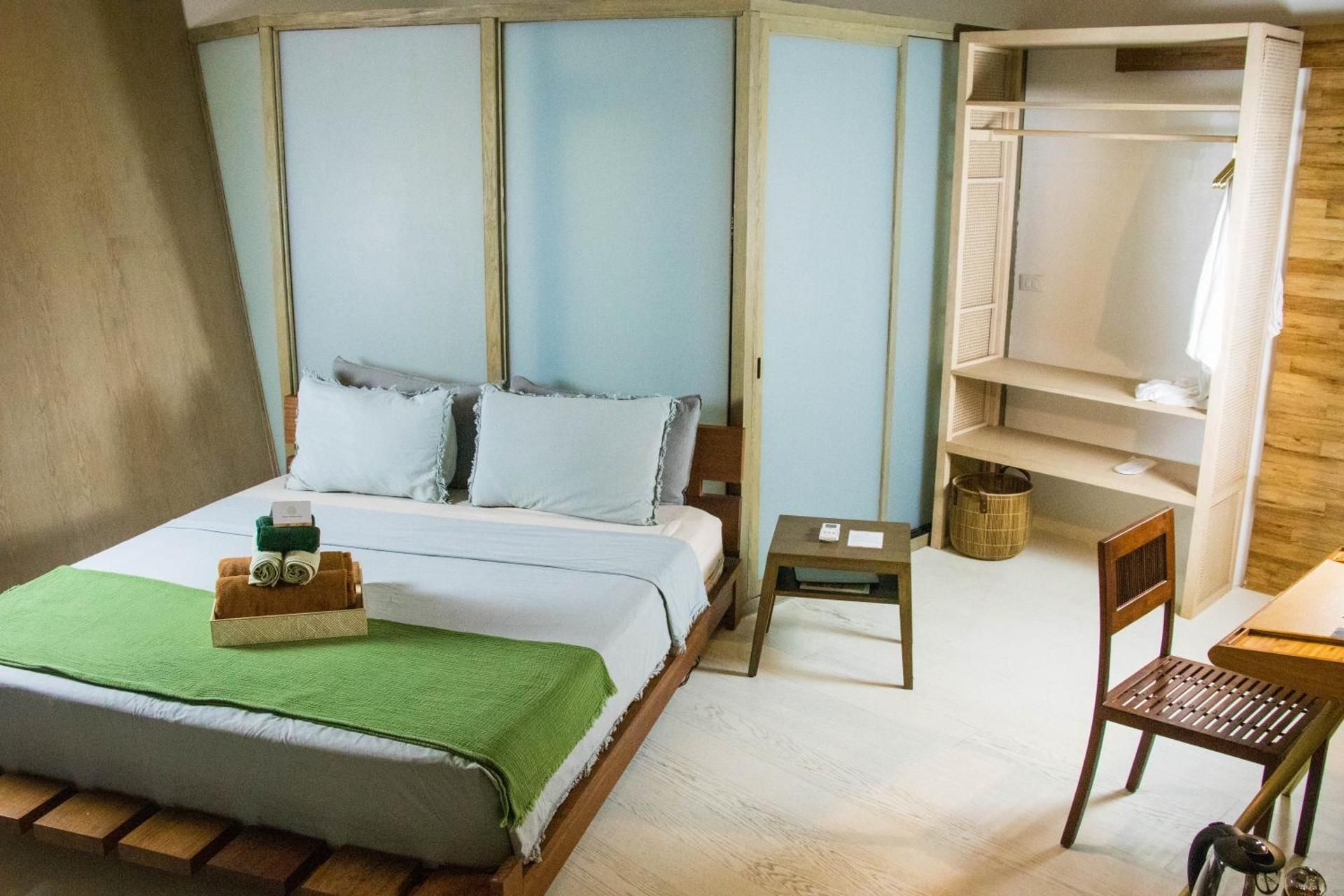 Junior Suite with Balcony