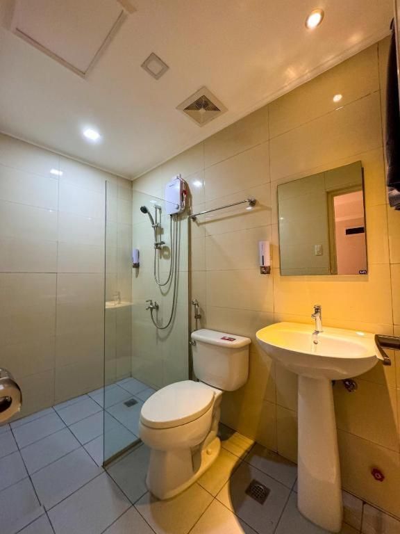 Almond Suites By Hiverooms Twin Room 3