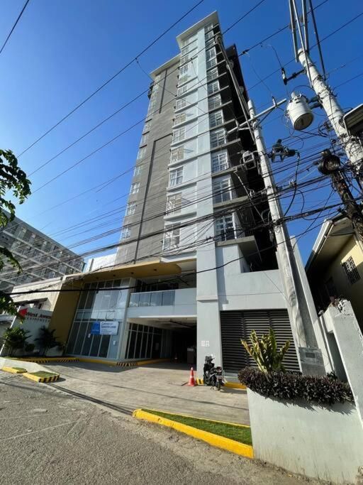 IDC's Place @ West Jones Residences Fuente Cebu