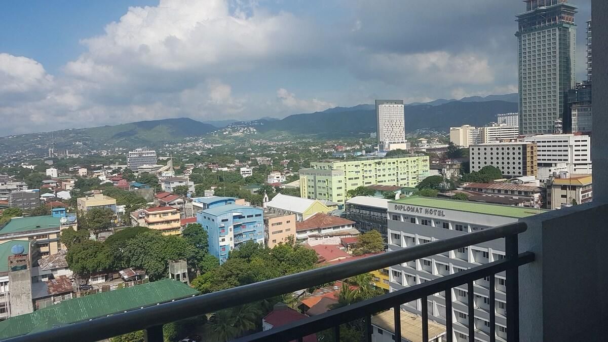 City Suites Ramos Luxury with Balcony