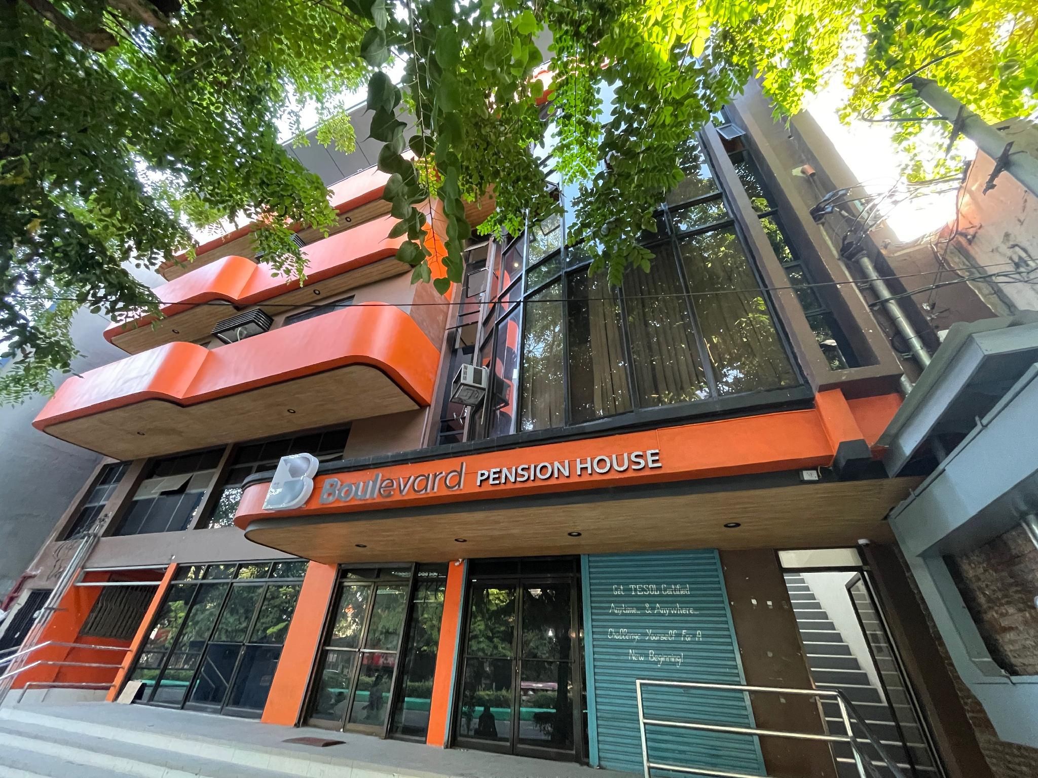 Boulevard Pension Hotel Cebu 