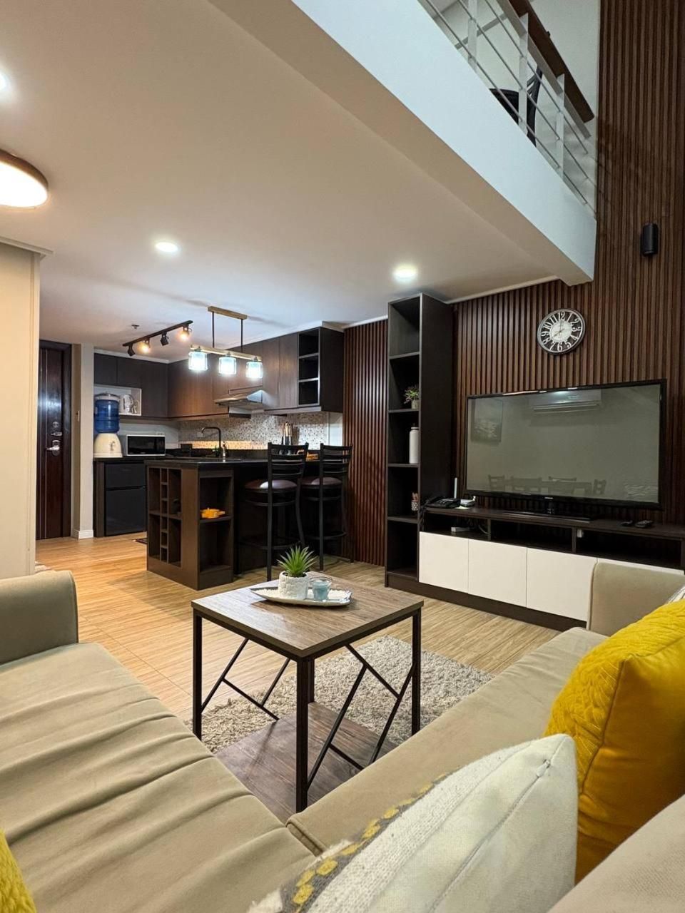 Deluxe Family Suite