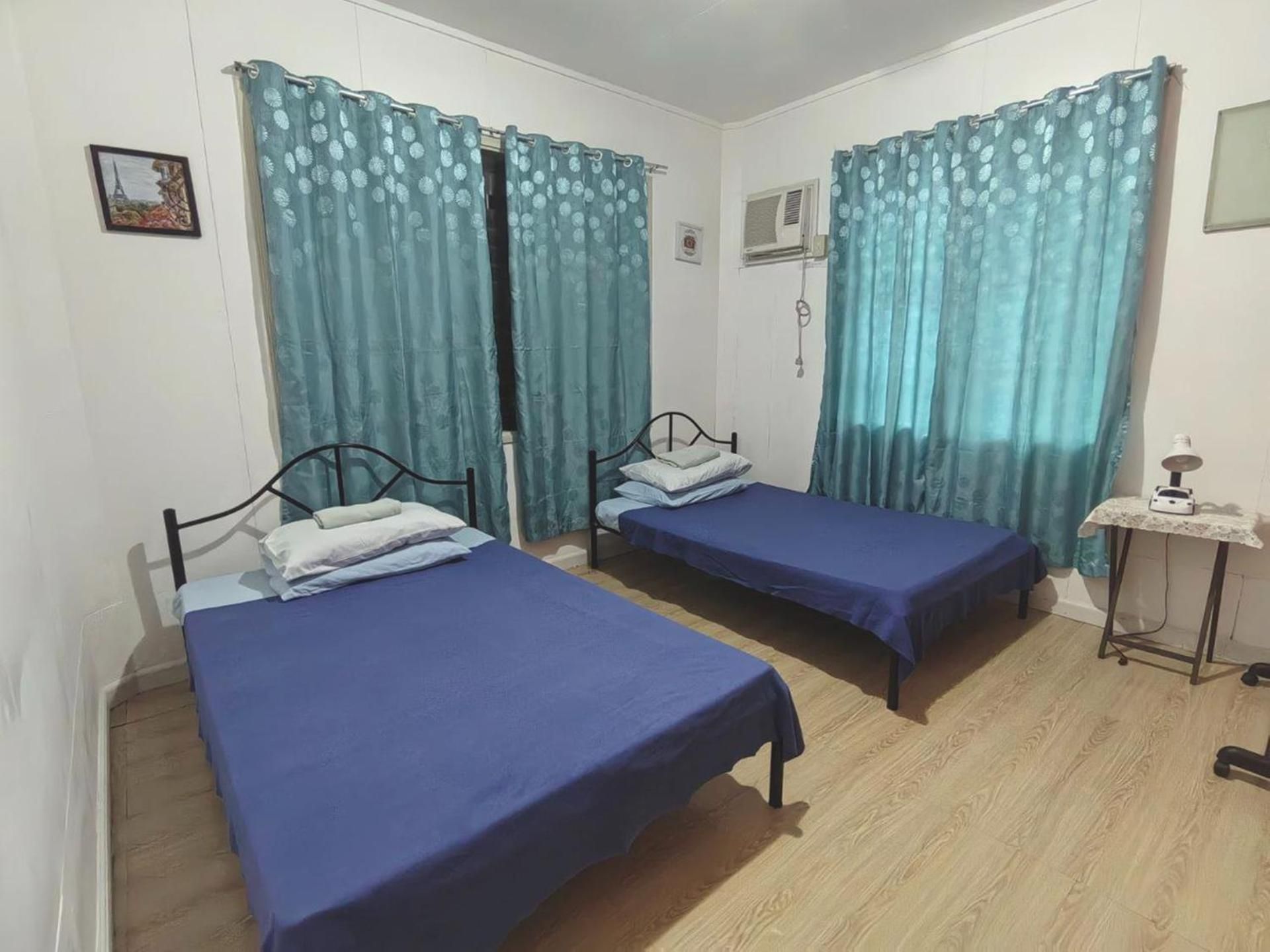 Economy Quadruple Room with Shared Bathroom