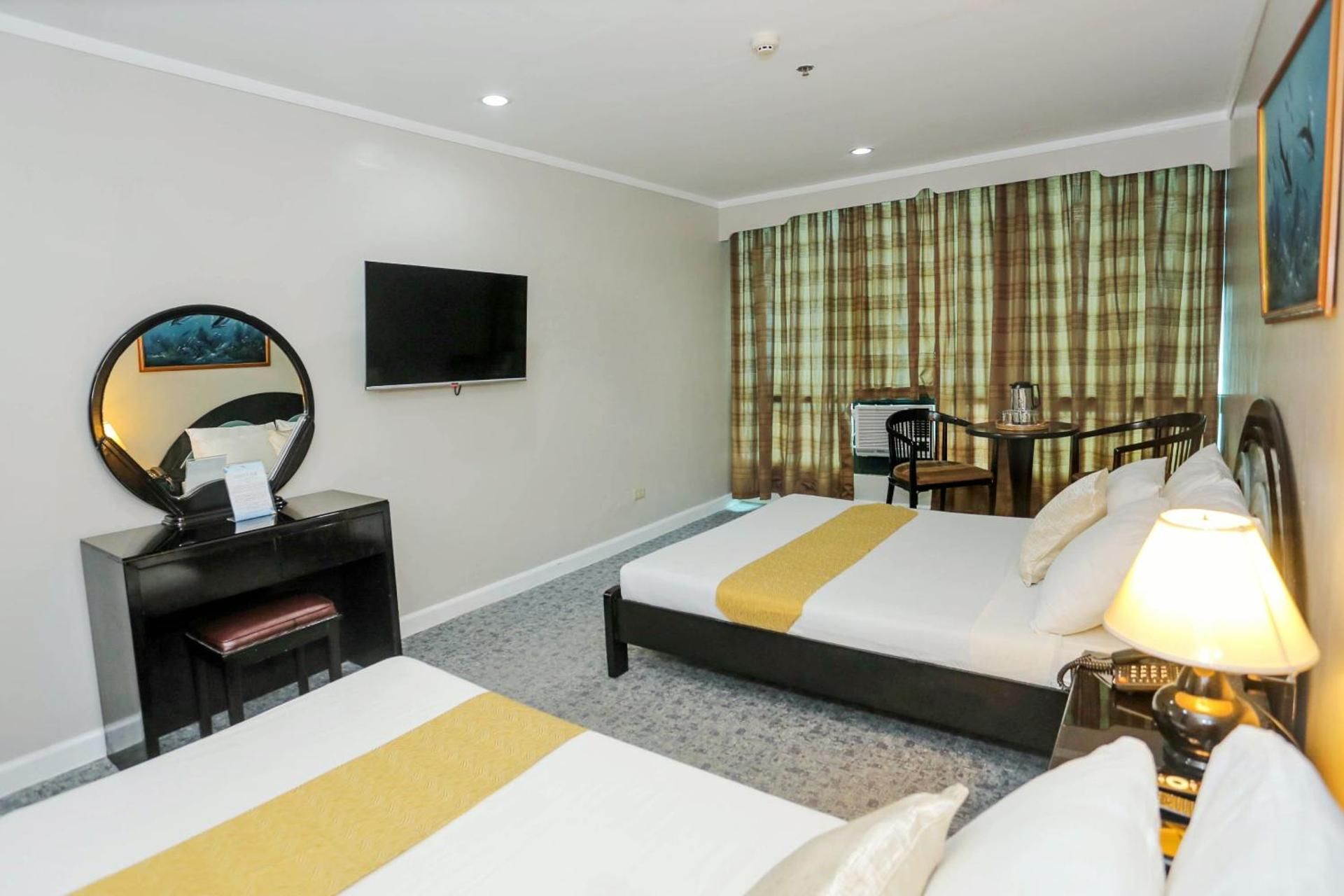 Deluxe Suite