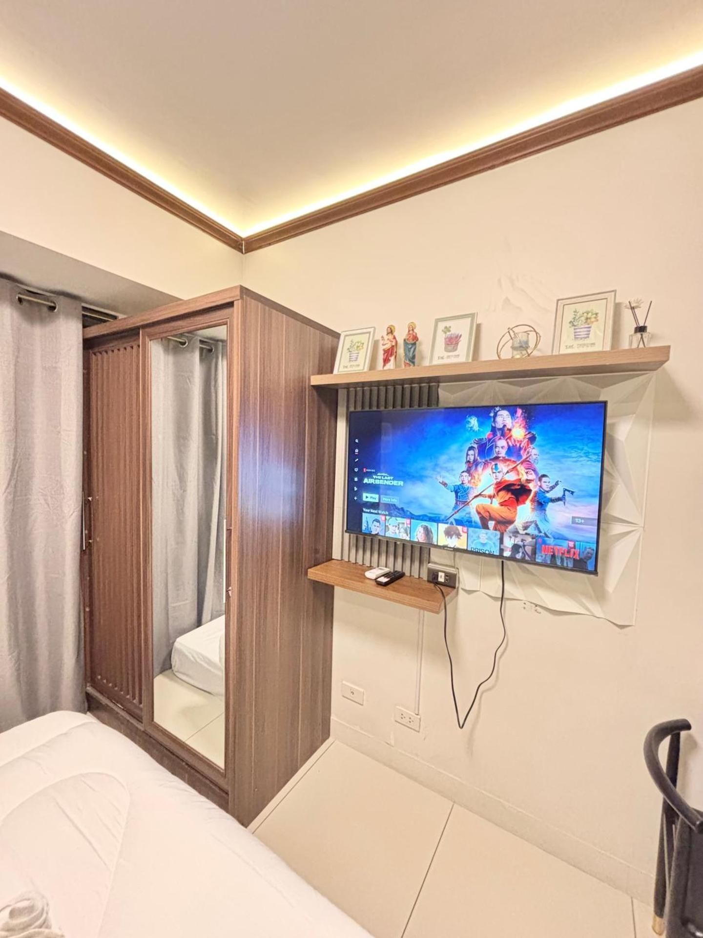 Horizons 101 Studio unit for Rent