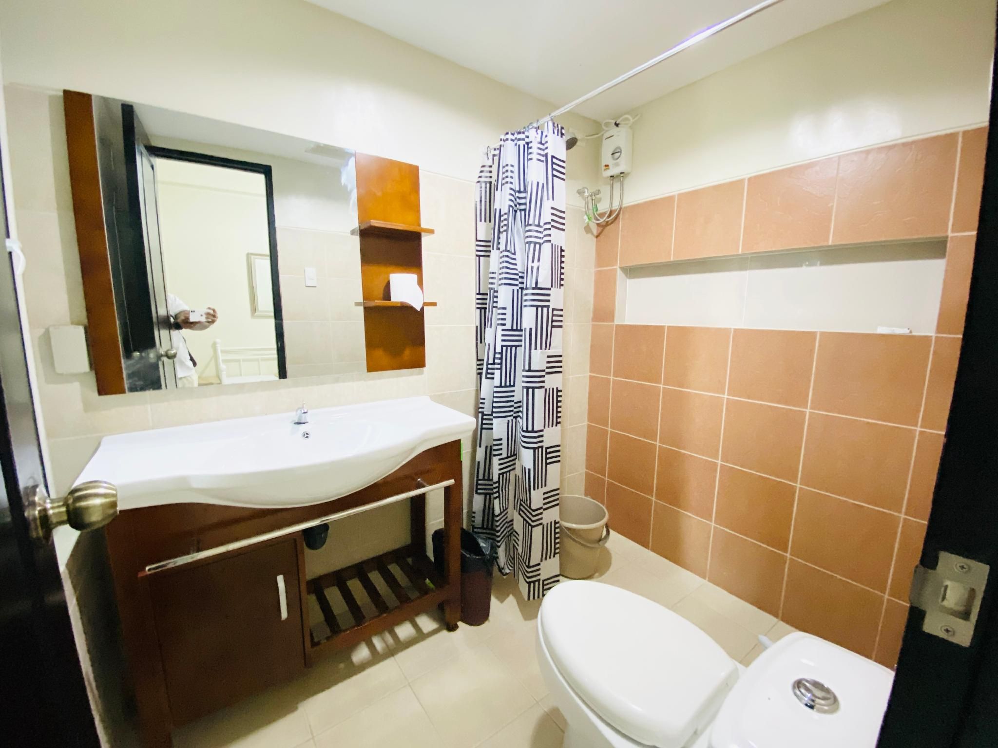 1 Bedroom Suite, 1 King