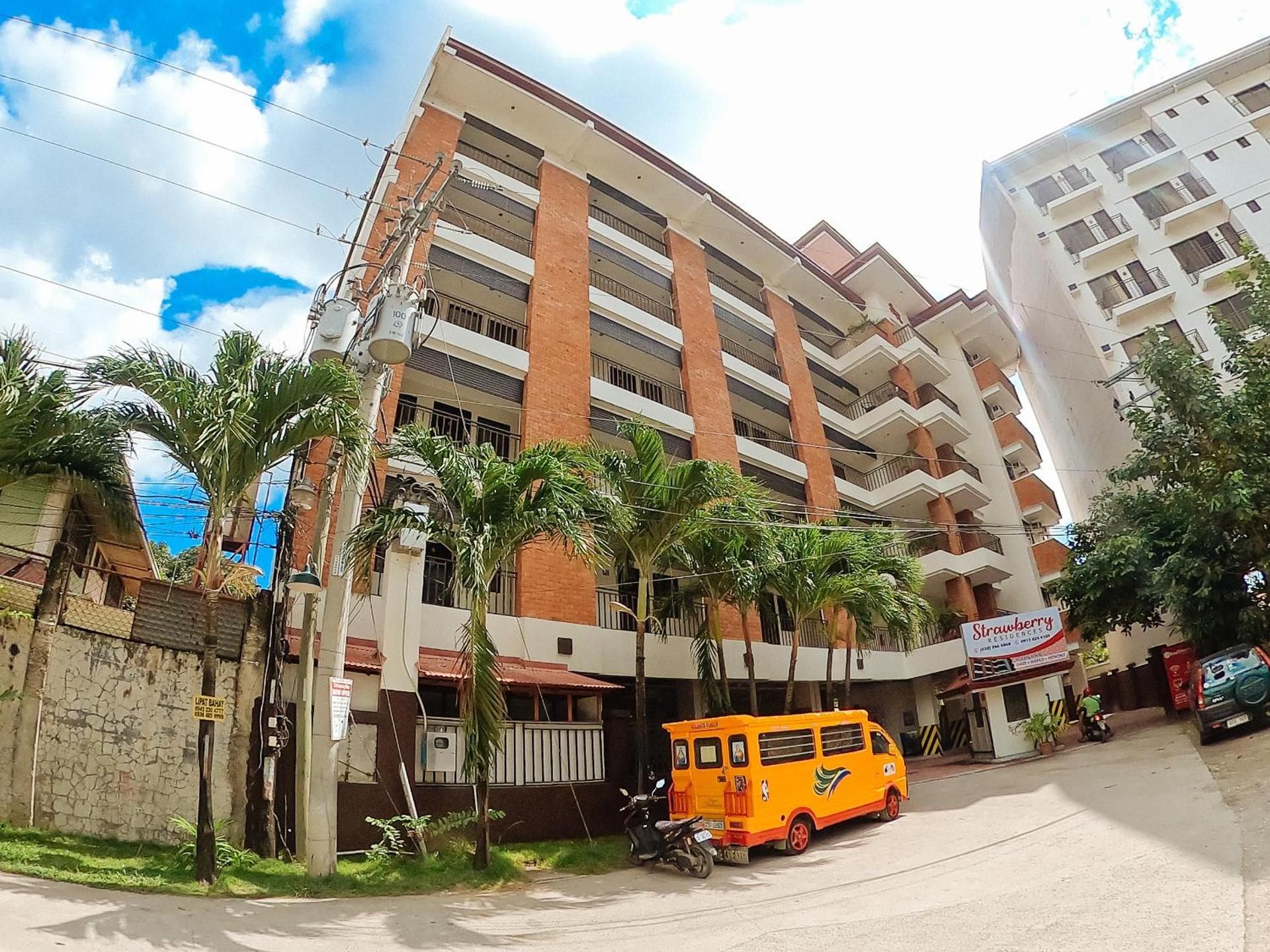 RedDoorz Plus @ Mabolo Cebu