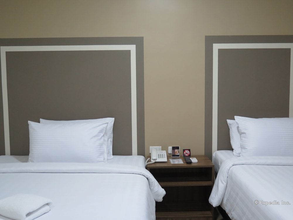 Luxury Triple Room