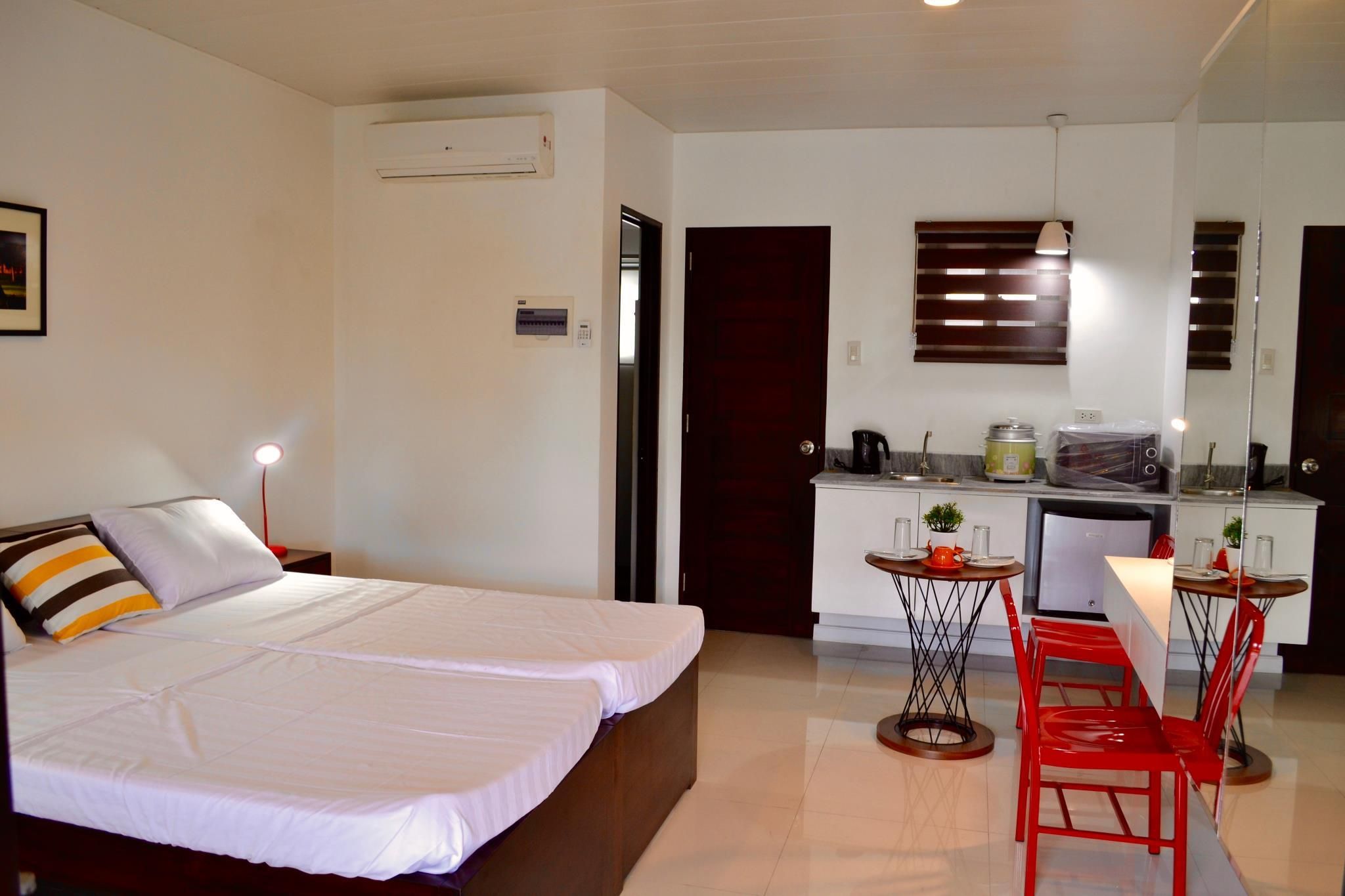 Twin Air Conditioning