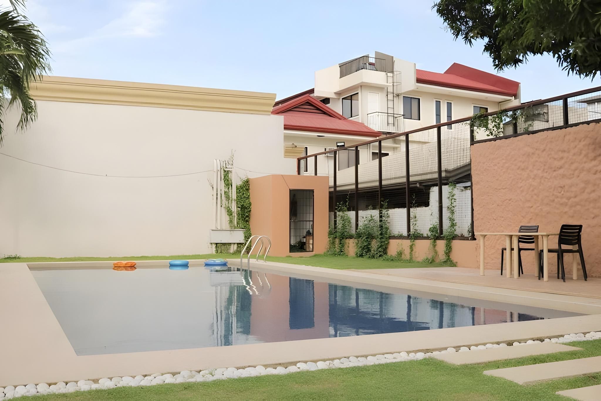 bc6cb68d0c7013f49b6ee7bafcf3b358