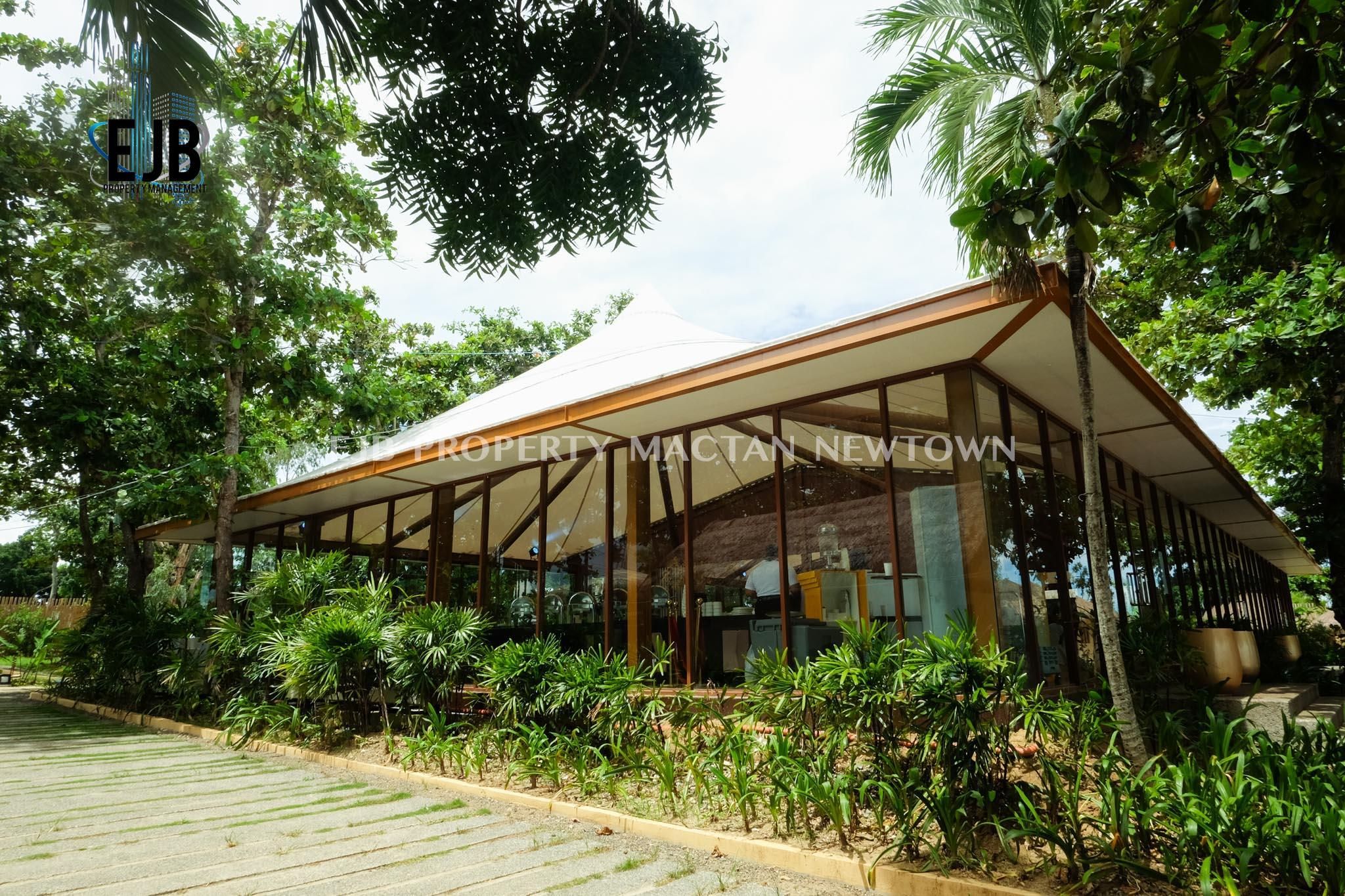 Mactan Newtown Beach Condo