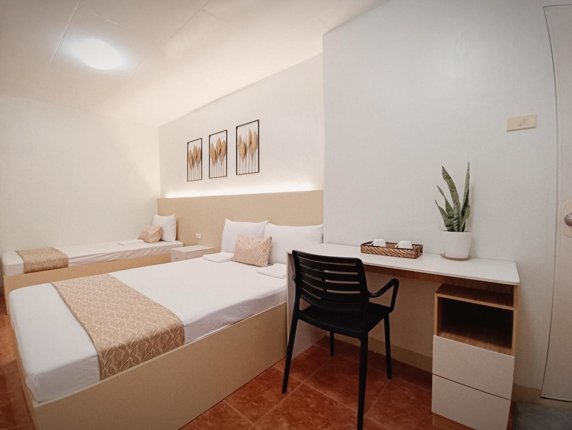 Triple Room with Private Bathroom
