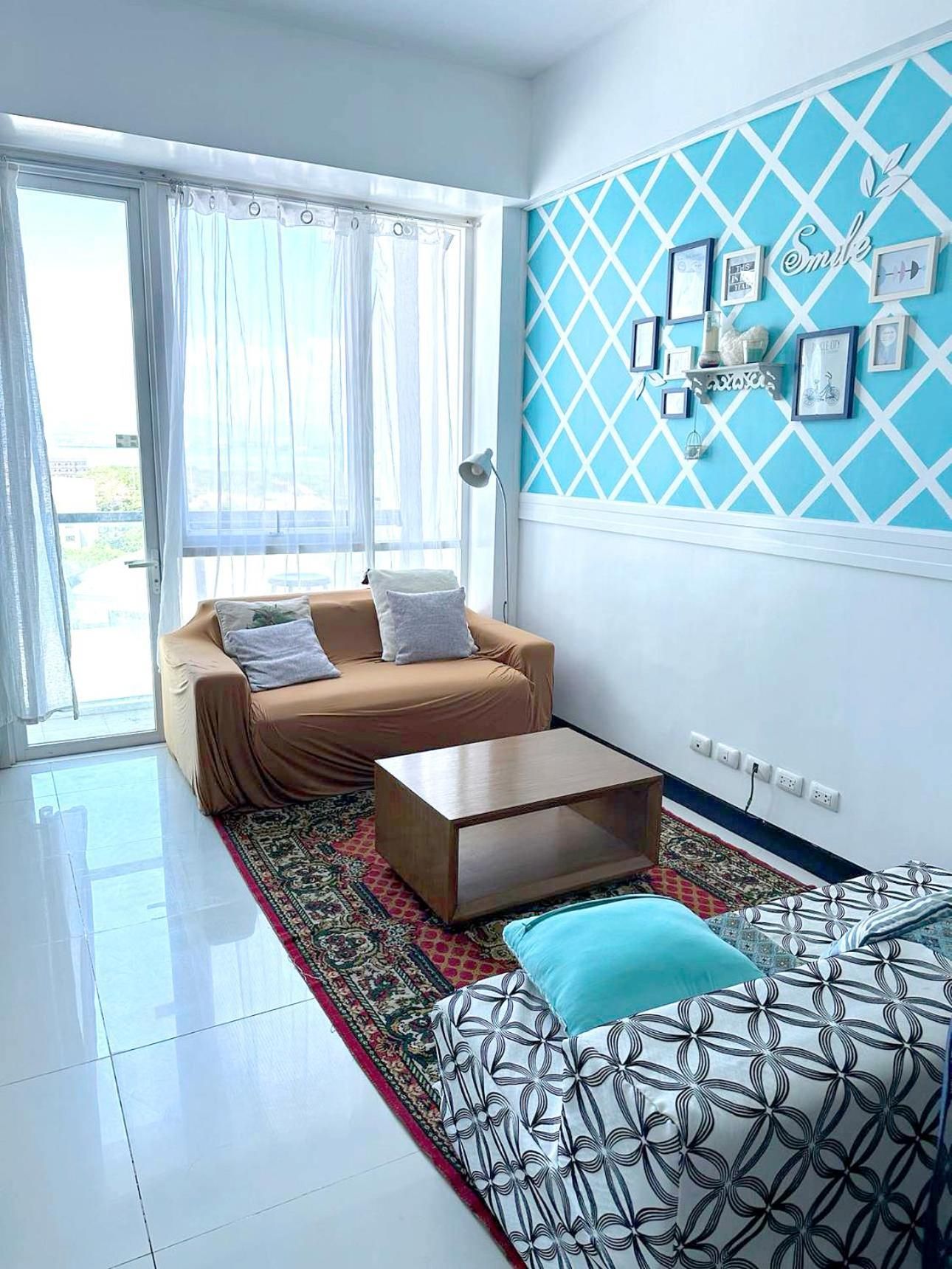 Apartment with Balcony