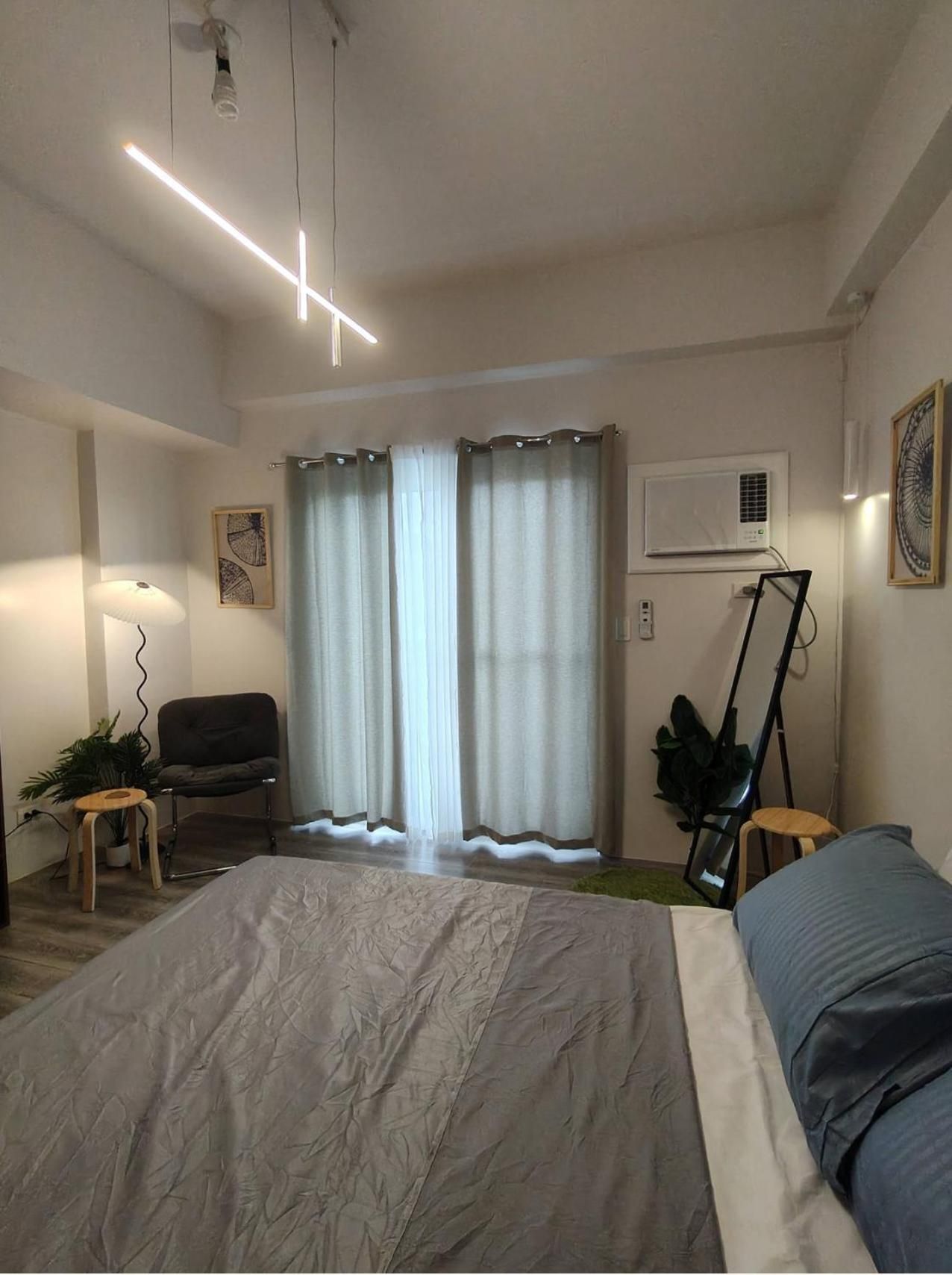 Studio with Balcony