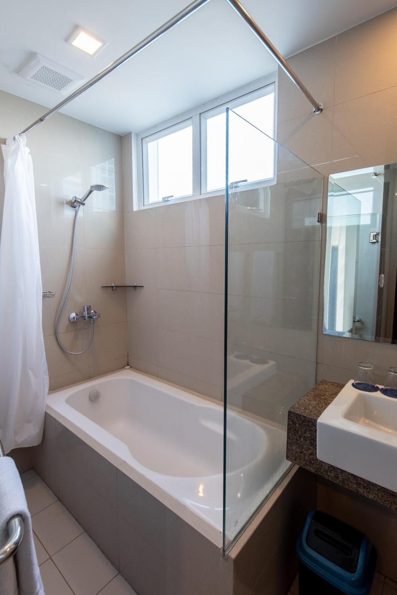 One-Bedroom Suite