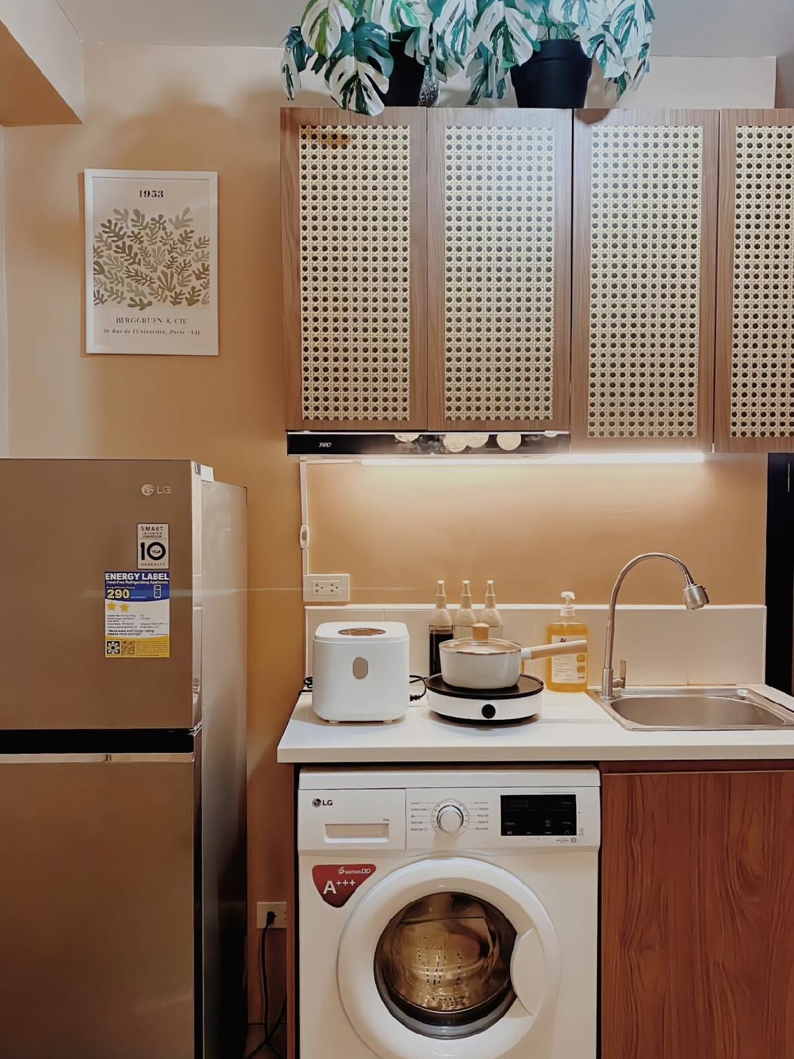 e9ee0995343229392b88e56c21caa61c