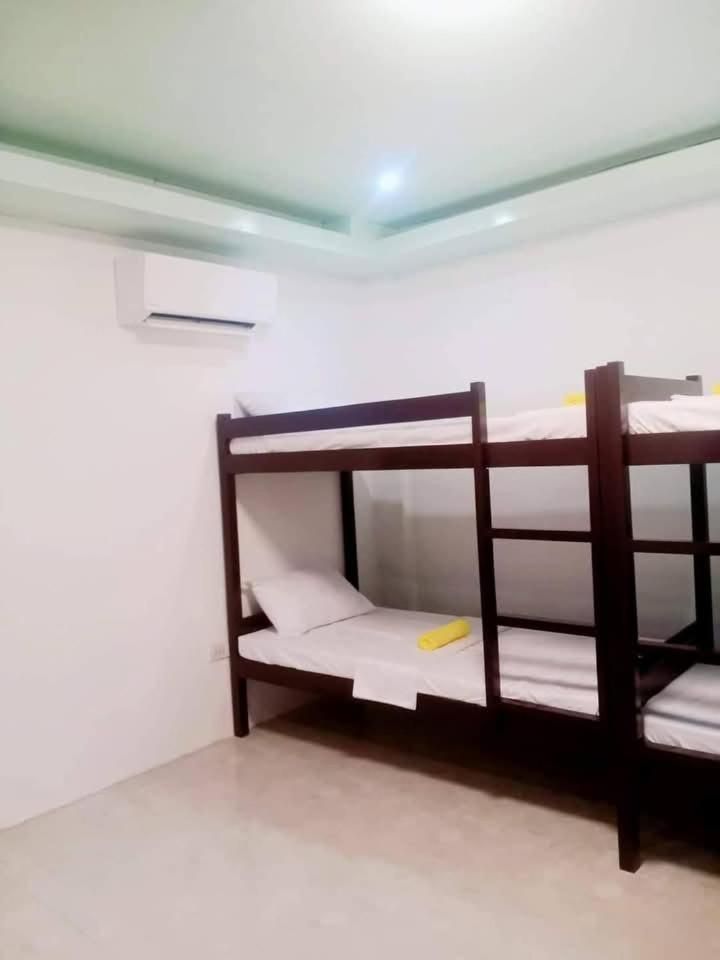 WARM Tourist Inn