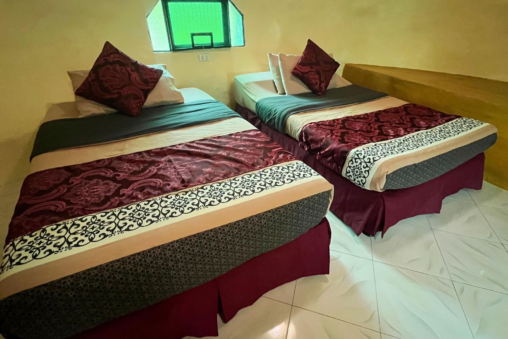 Standard Family Room