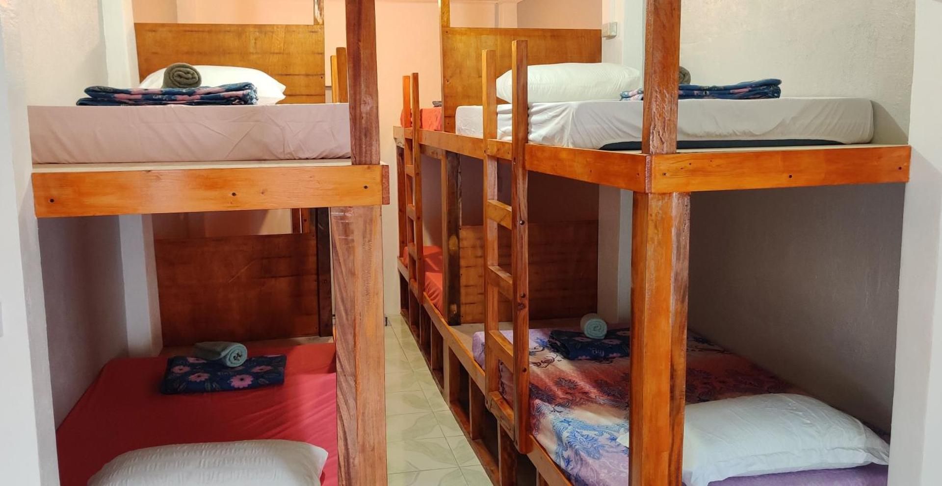 8-Bed Mixed Dormitory Room