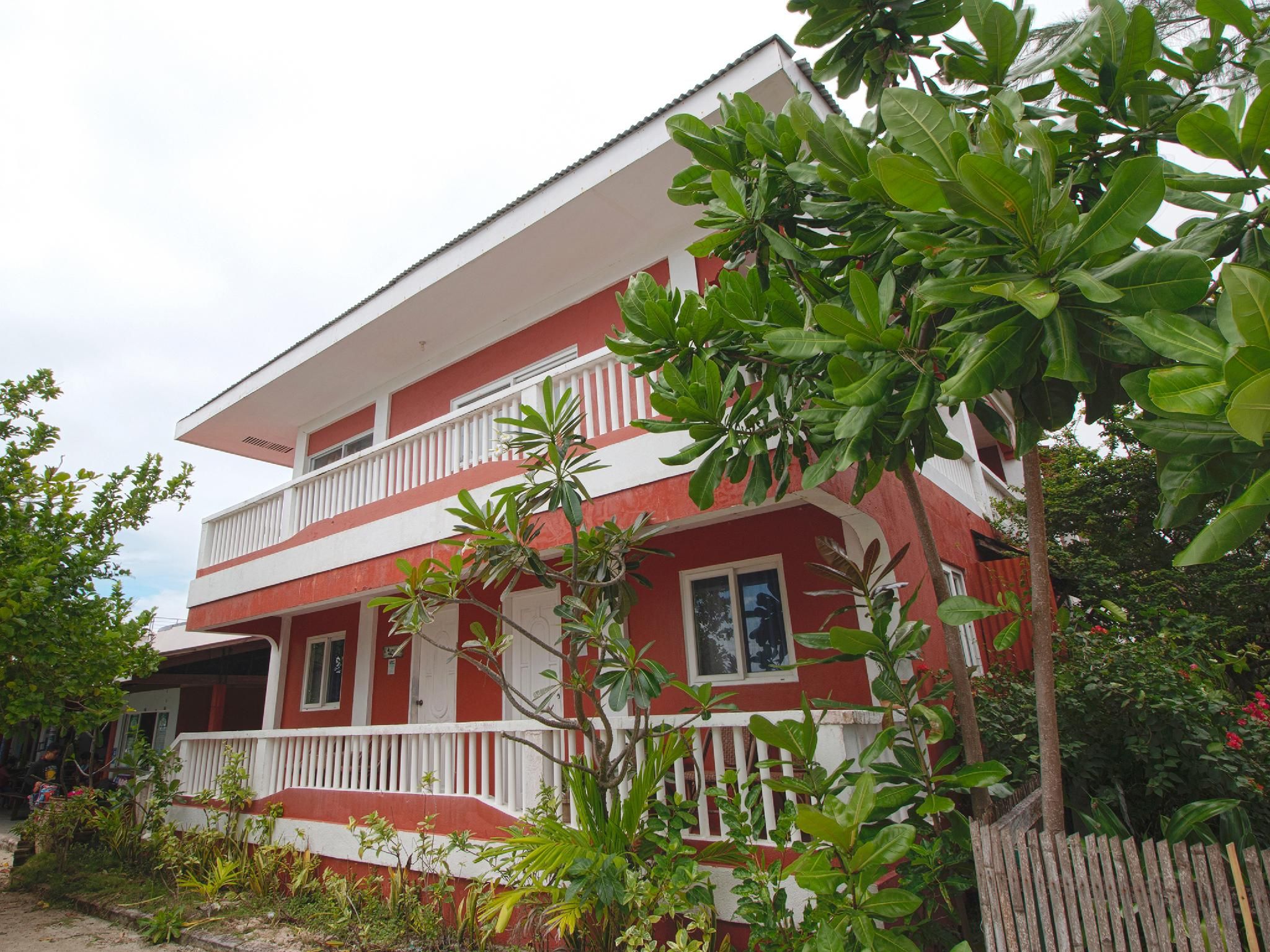 Malapascua Beach & Dive Resort