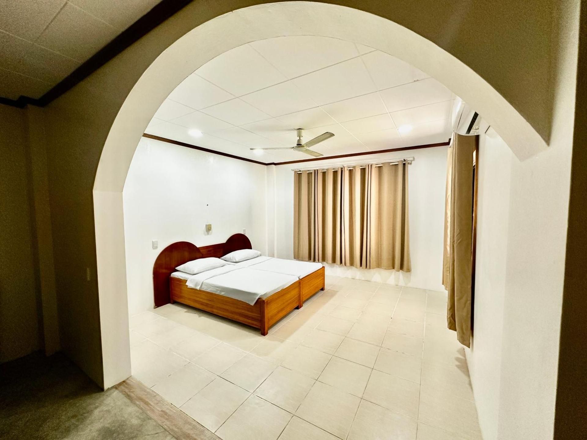 Twin Room with Private Bathroom