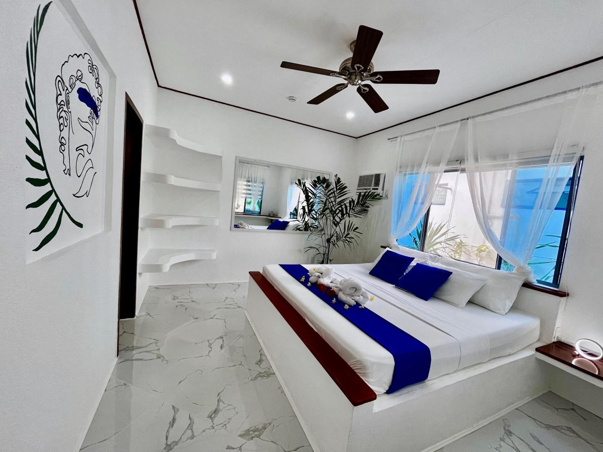Standard King Room