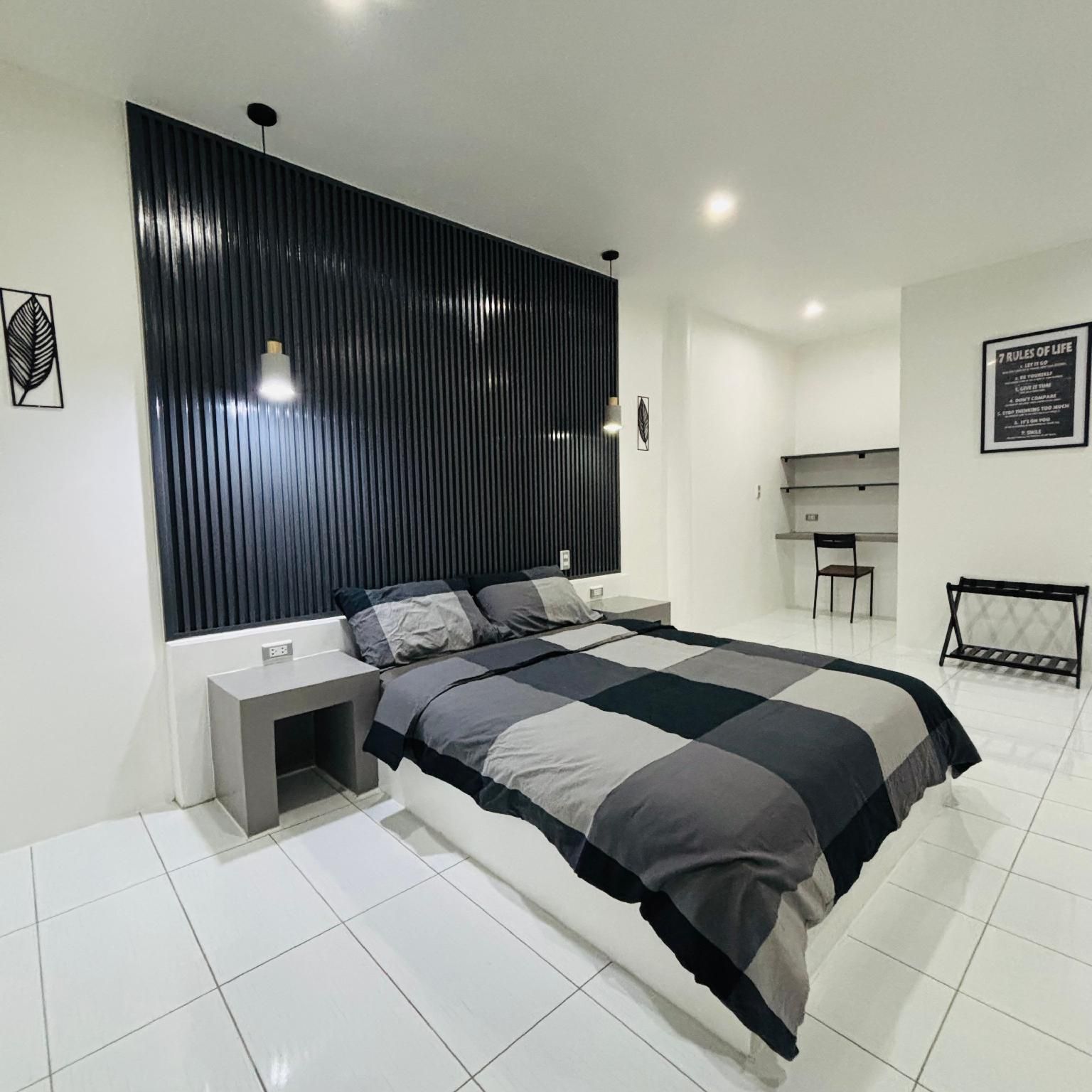 Queen Suite