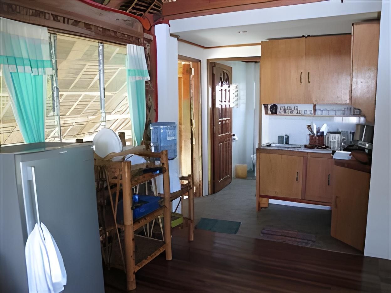 230c4a27ddd8b3119033a4aafe93cb09