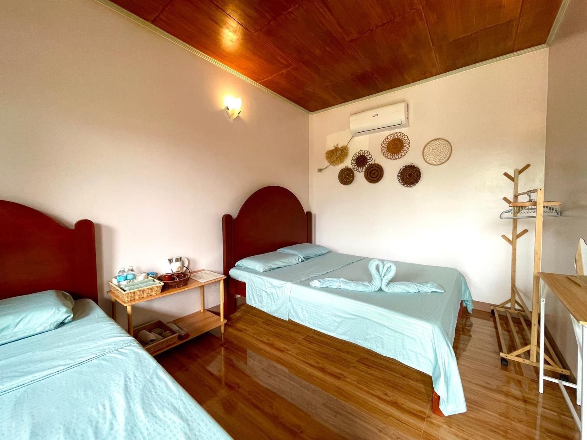 Double or Twin Room with Garden View