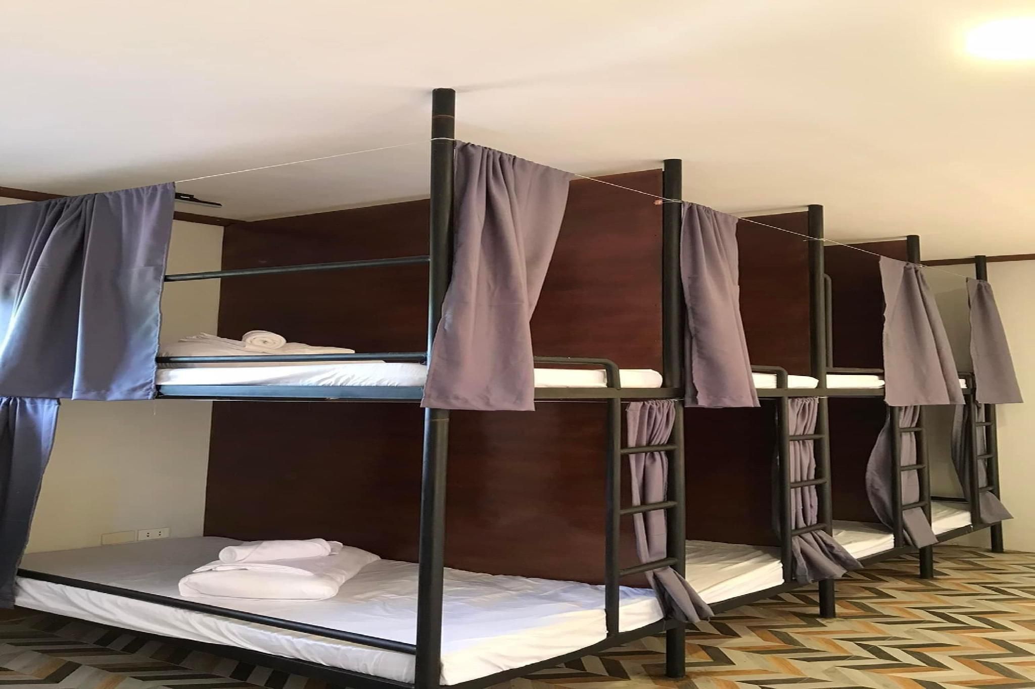 Mixed Dorm