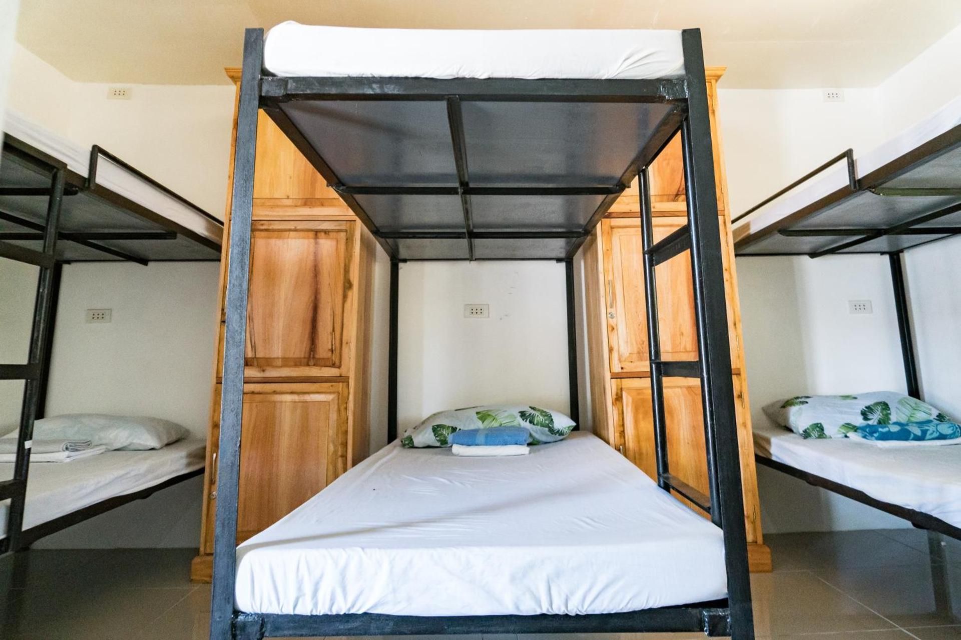Bed in 6-Bed Mixed Dormitory Room