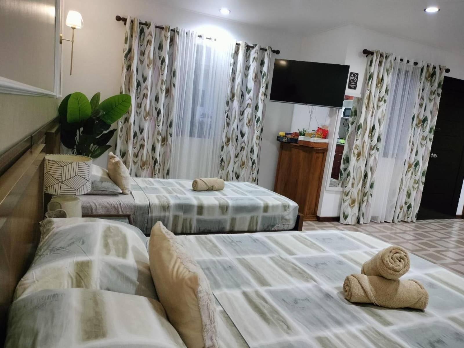 Triple Room with Garden View
