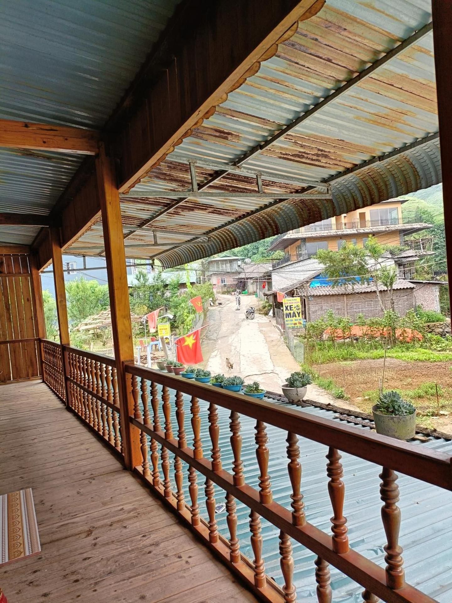 Ma Si H'MONG HOMESTAY Ta Phin