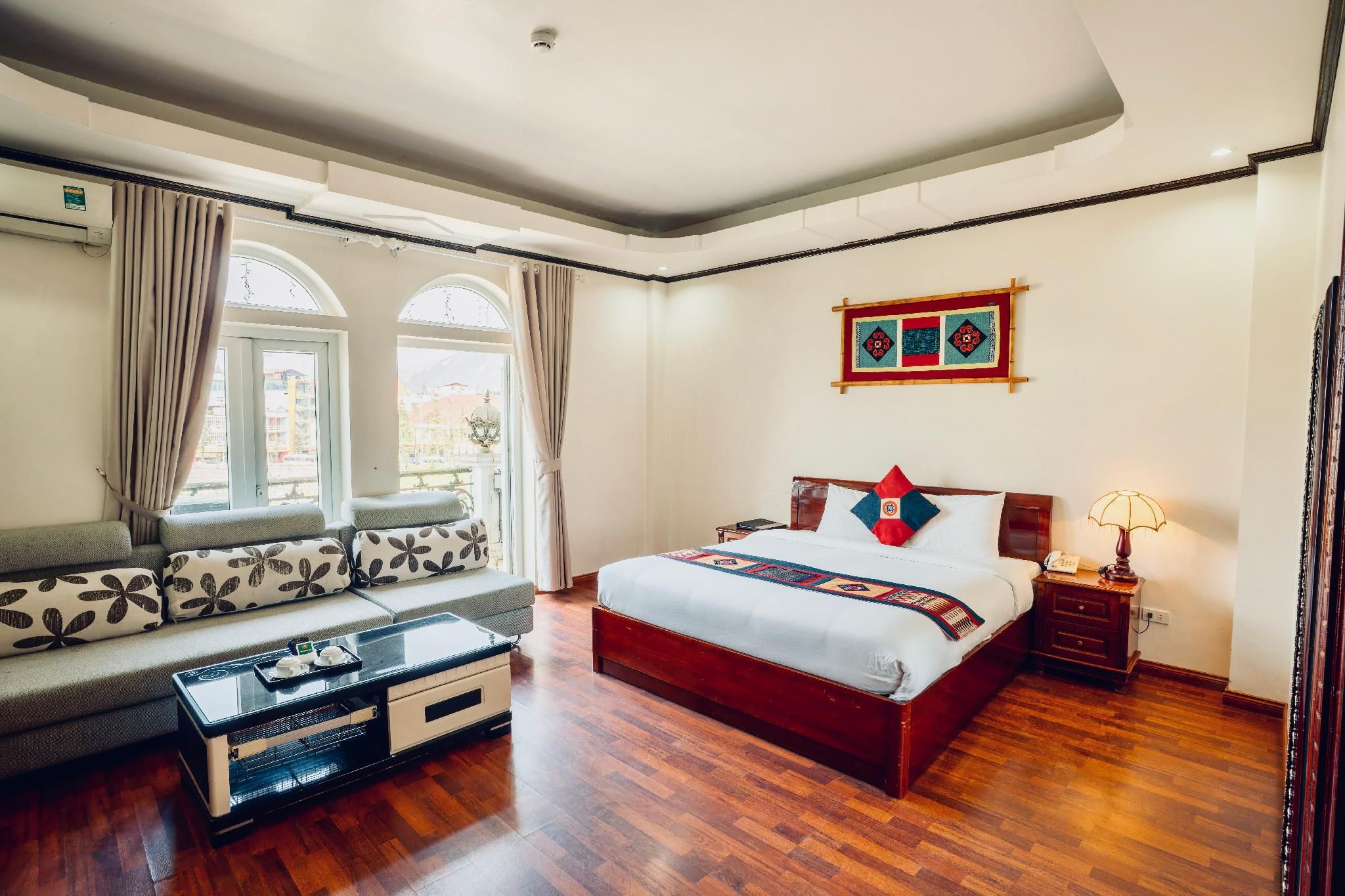 Deluxe Double Or Twin City View