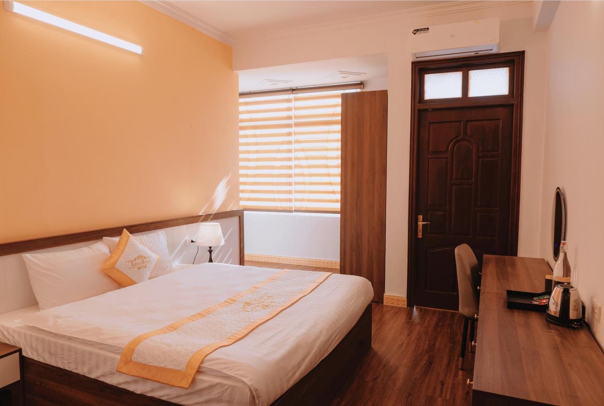 King Room with Balcony