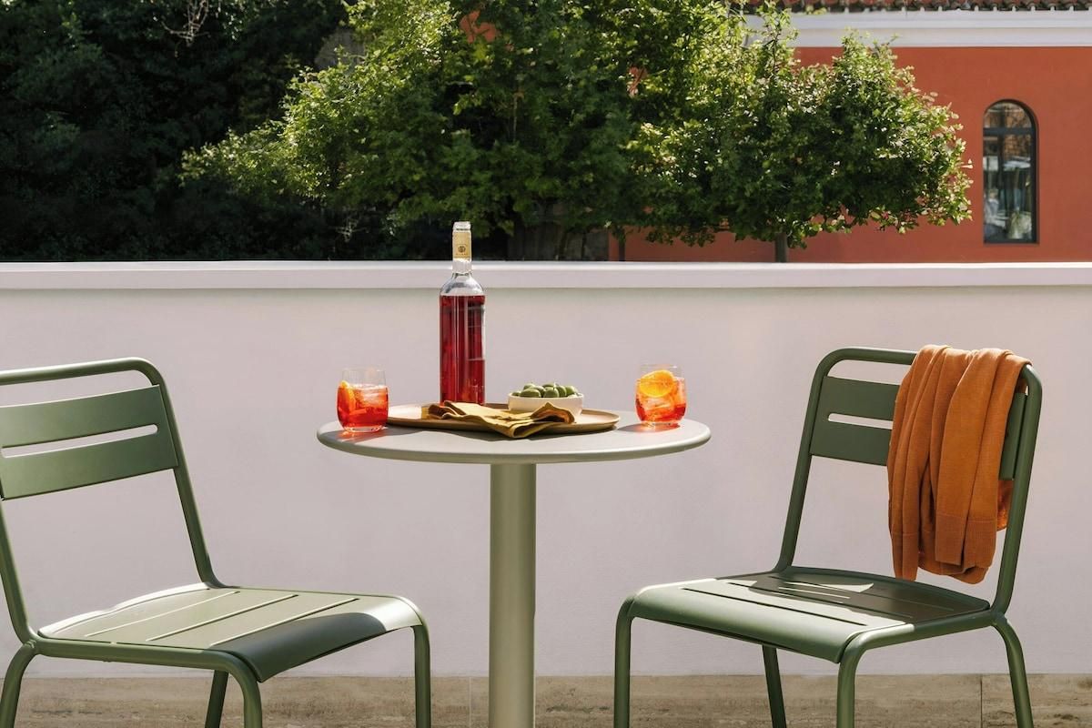 ce9d196288231af3ea399aec6062e521