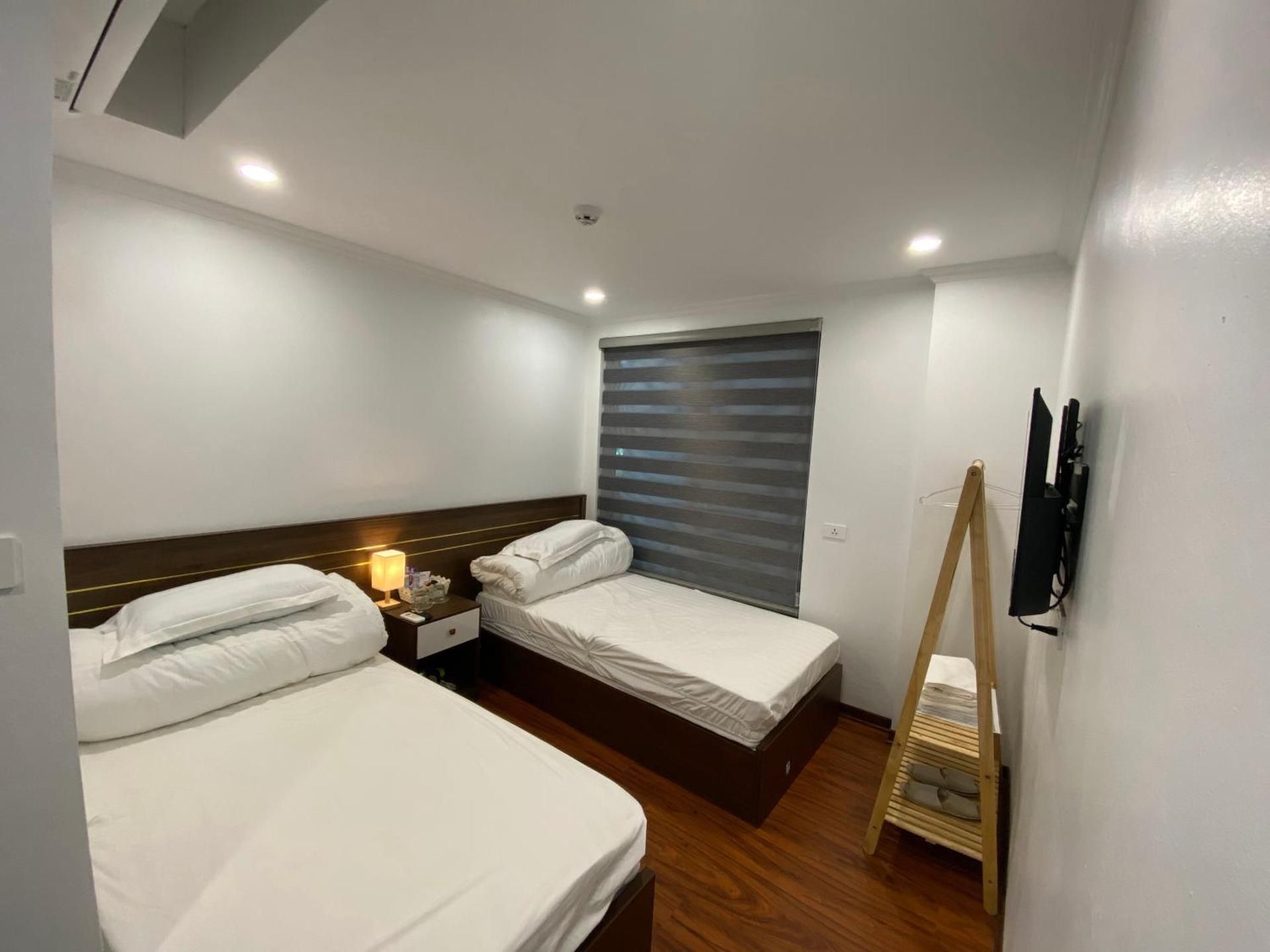 Twin Room with Private Bathroom