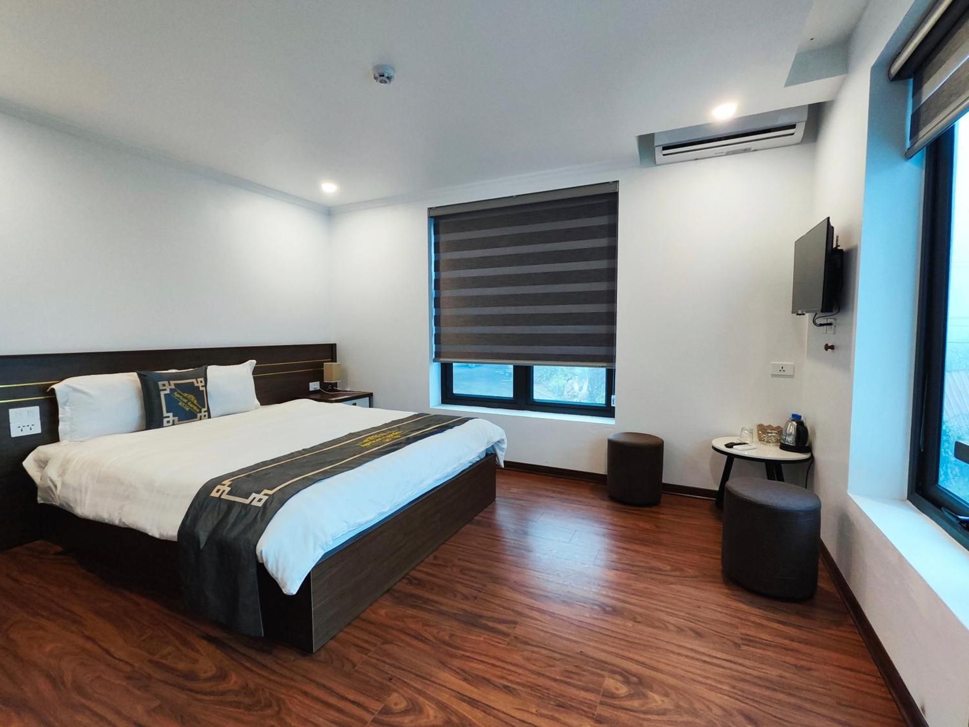 Superior Queen Room