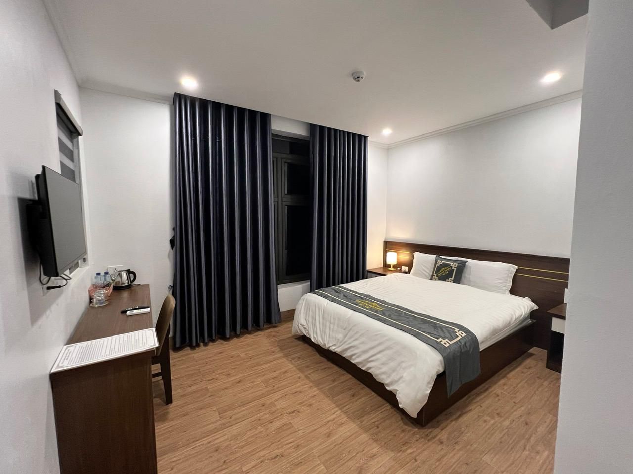 Double Room with Air Conditioning