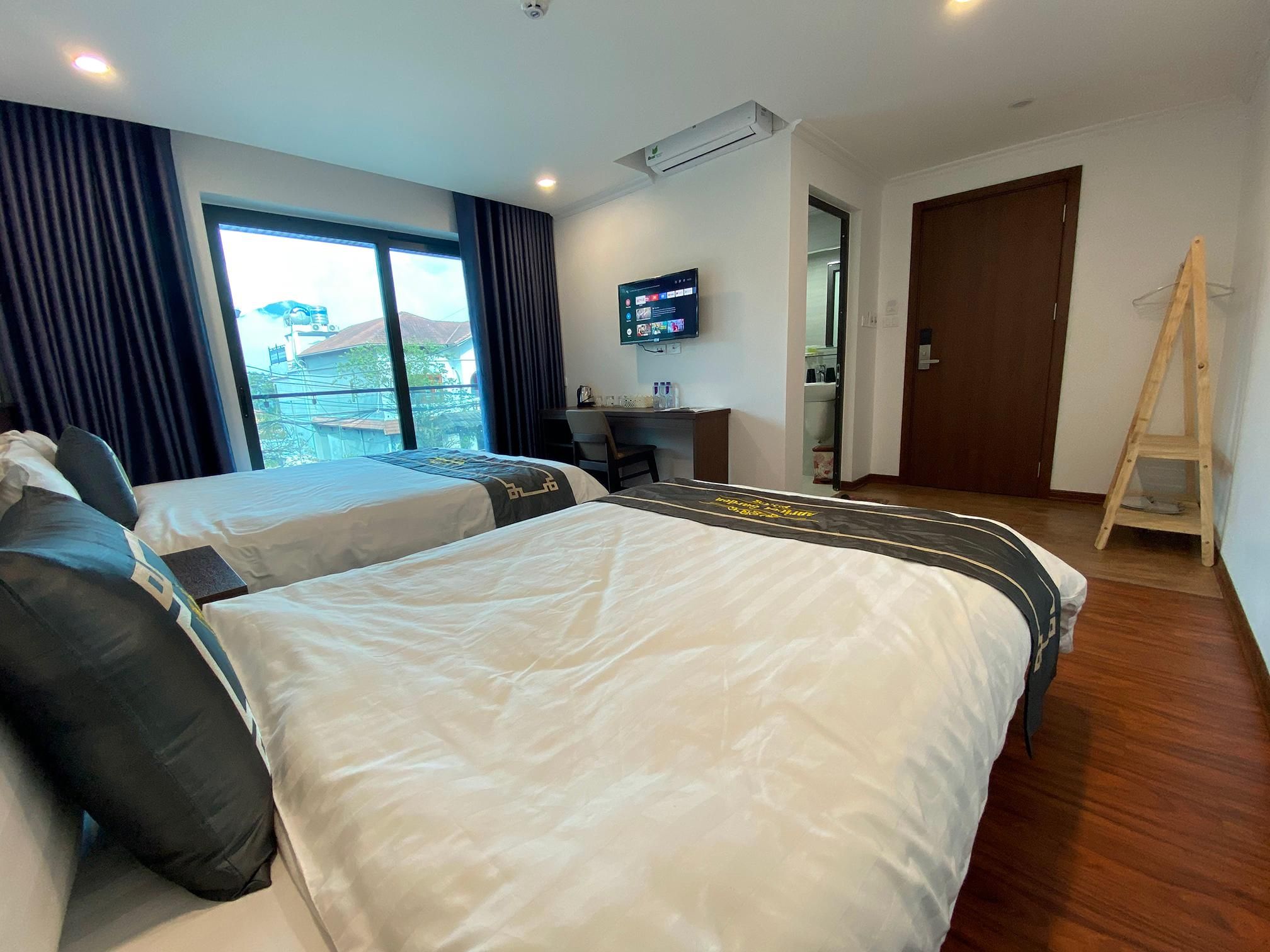 Family Balcony Room