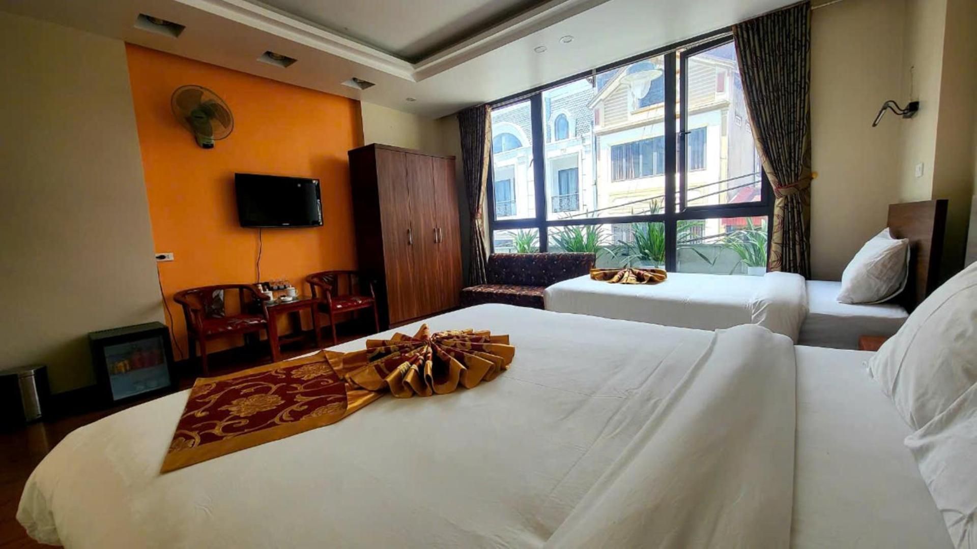 Triple Room