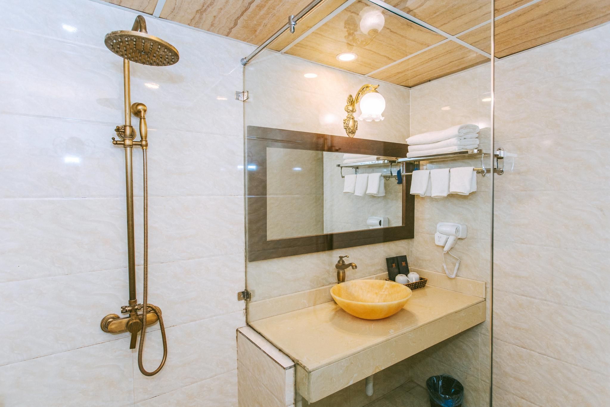 Superior City View with Twin Beds