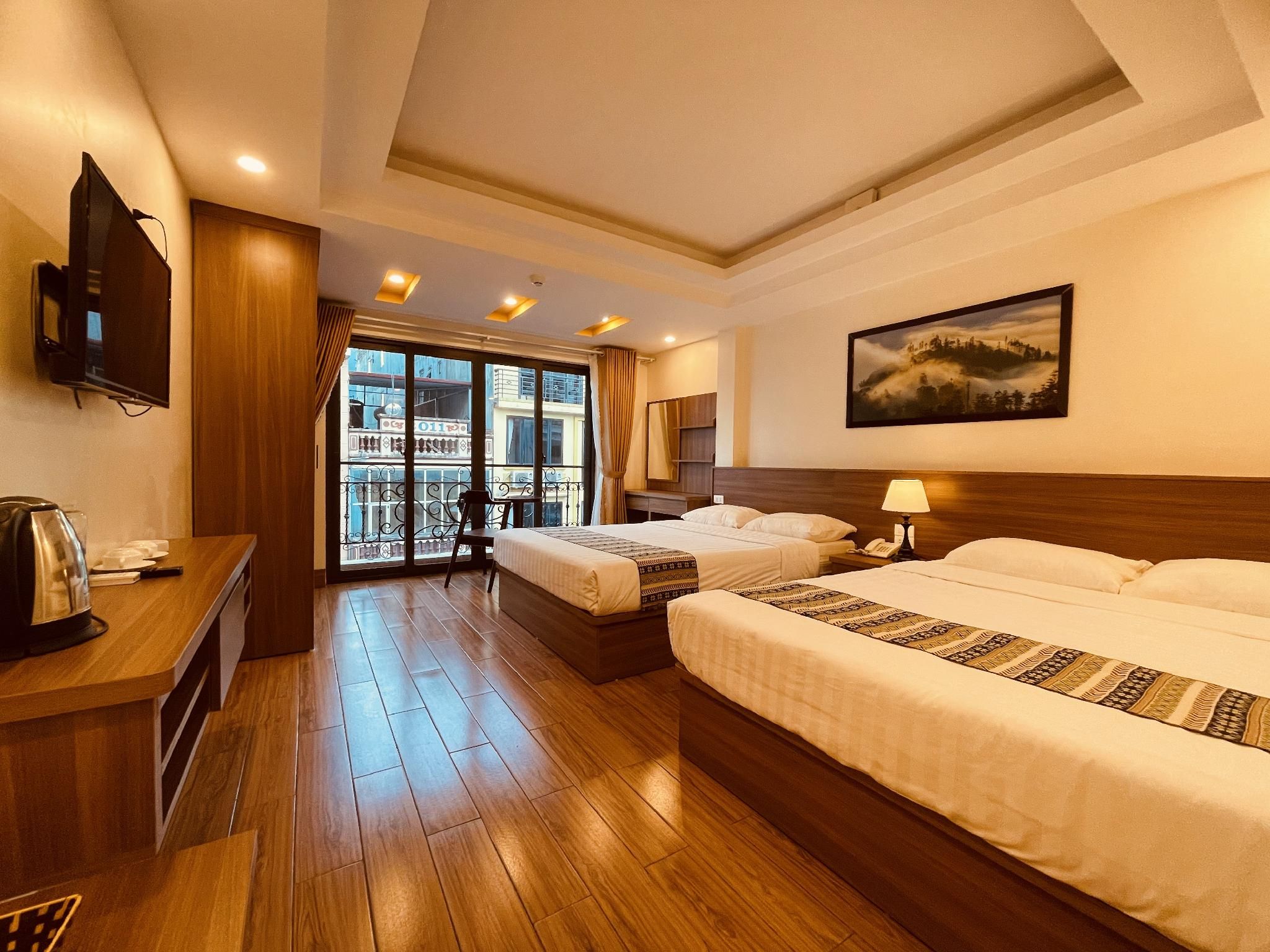 Deluxe Twin Balcony