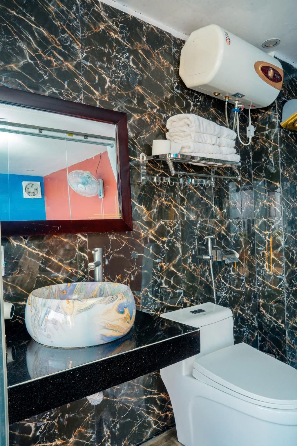 Double Room with Mountain View