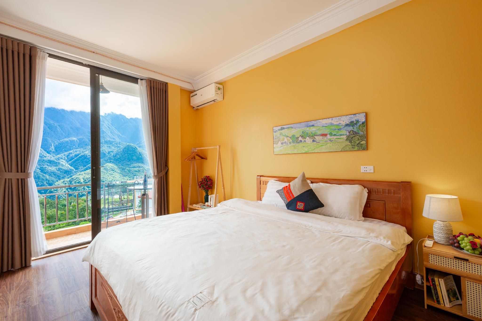 Superior Double Balcony