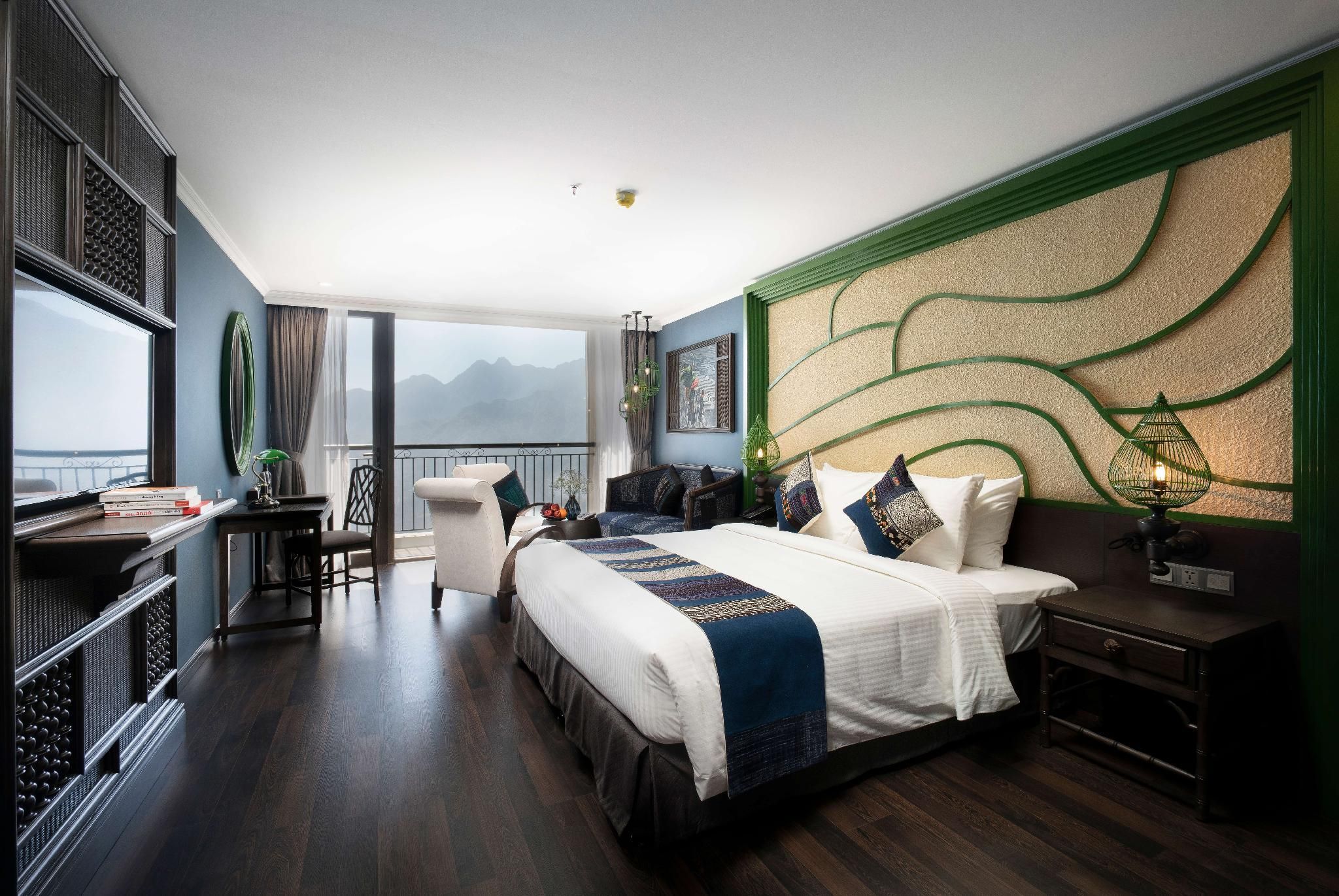 Premium Deluxe Double or Twin Room