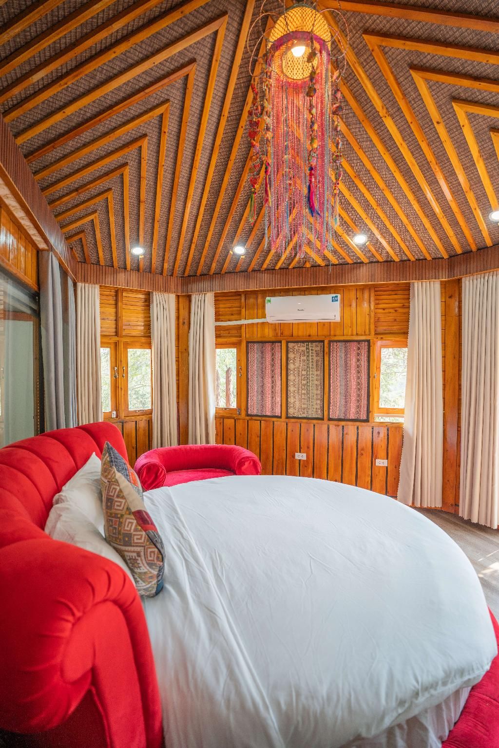 Deluxe Bungalow with Balcony