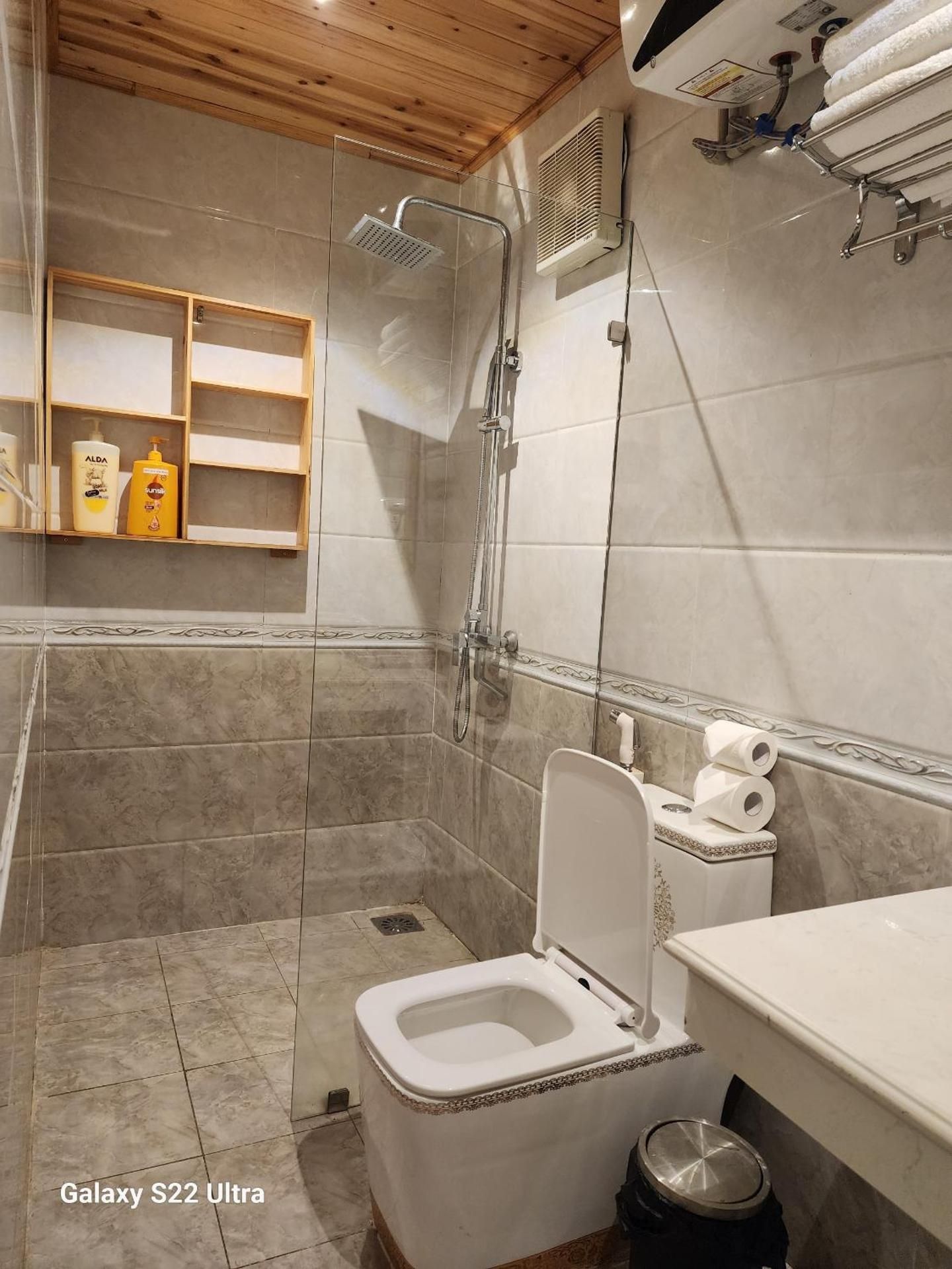 Apartment - 3 Bedrooms